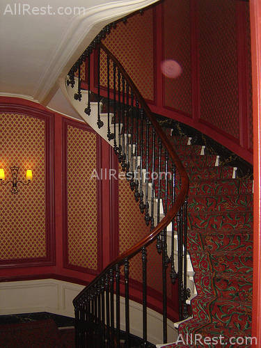 Hotel Du Louvre 9